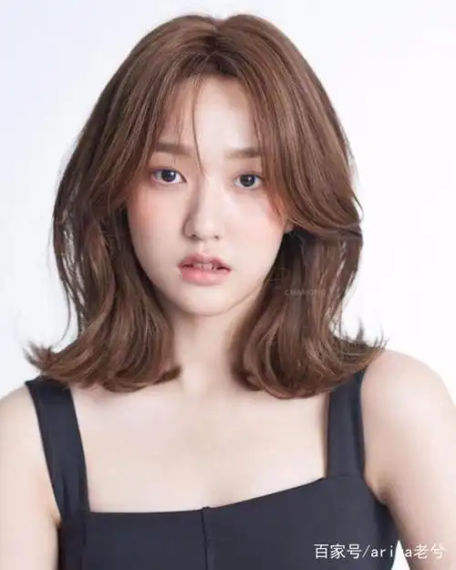 脸大怎么剪齐刘海好看?-图片大观-奇异网