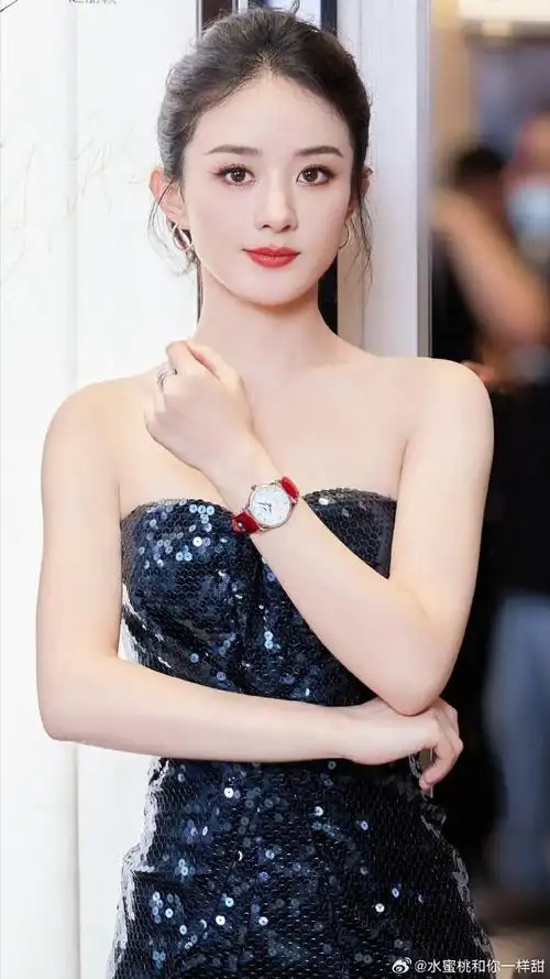 赵丽颖浪琴表优雅大使##赵丽颖抹胸蓝裙##陪赵丽颖奔赴每一个十