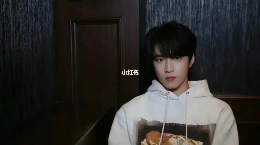 我想集齐923条刘耀文的生日快乐  爆米花和满月们 可以帮帮我嘛