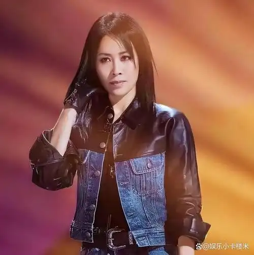 那英:倒追蔡国庆,和高峰同居10年未婚生子,遭背叛后嫁给富豪