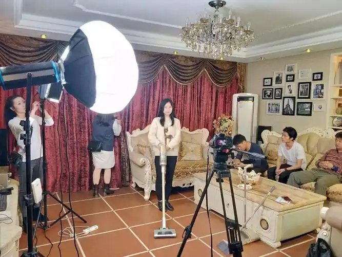 深圳宣传片拍摄东莞视频制作巨画传媒让你省时省心