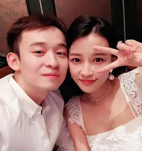 孙怡张若昀主演的电视孙怡撞脸李沁曾合作邓伦张若昀