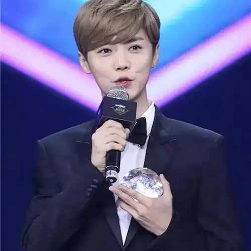 高苏尧是鹿晗的经纪人吗?高苏尧谈鹿晗父母