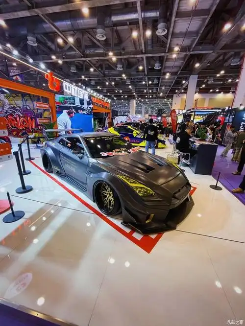 gtshow车迷的视觉盛宴改装车的天堂