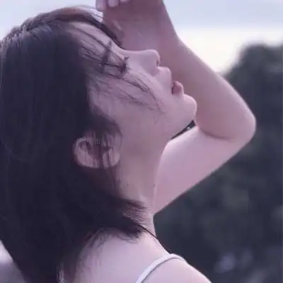 高冷女头侧脸,女生头像图片