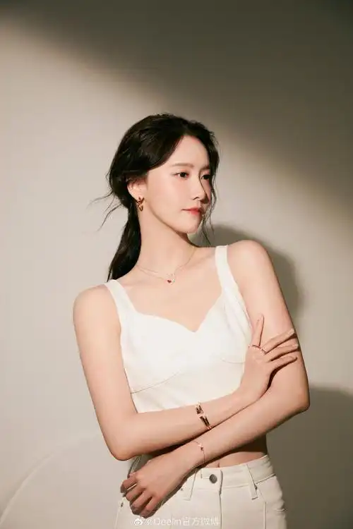 qeelin品牌代言人林允儿##林允儿演员出道十六周年快乐