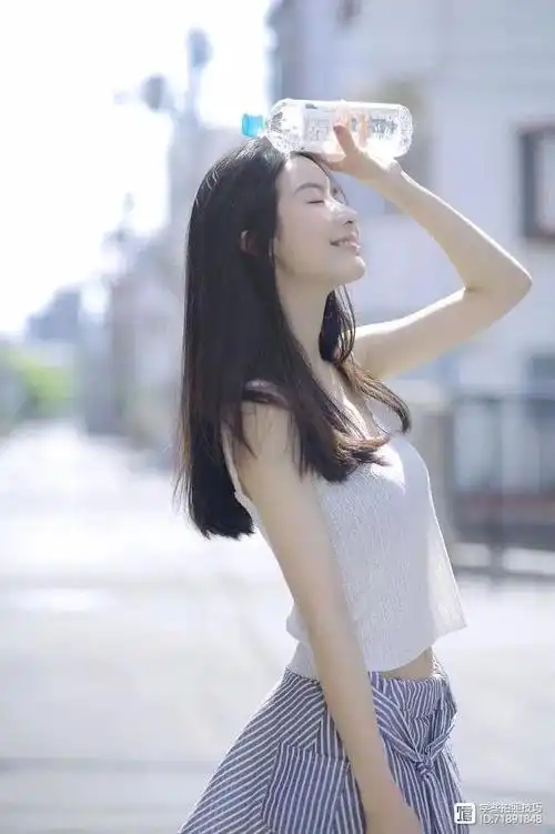 4,借助道具凹造型