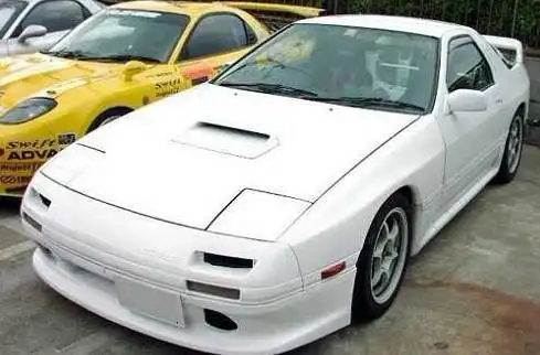 头文字d第一部第26集里,藤原拓海超高桥凉介的车时的背景音乐是什么?