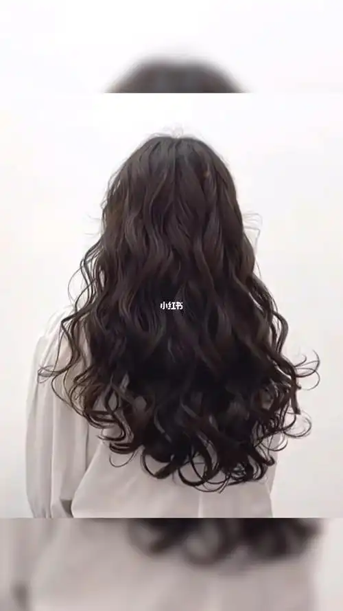 好看到爆的木马卷烫发拯救发量沙服贴女神_发型_烫发_木马卷_卷发