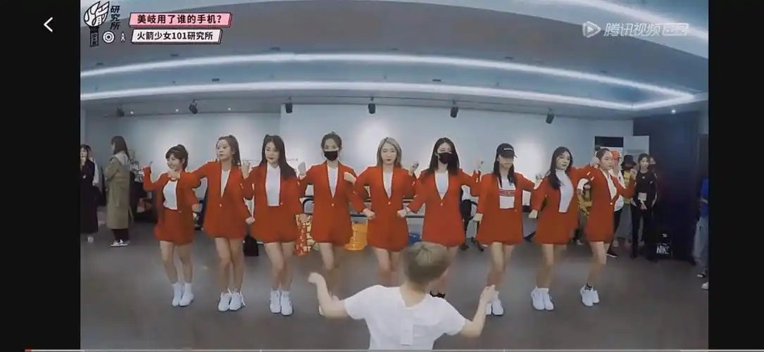 火箭少女101抖胸舞谁更有料