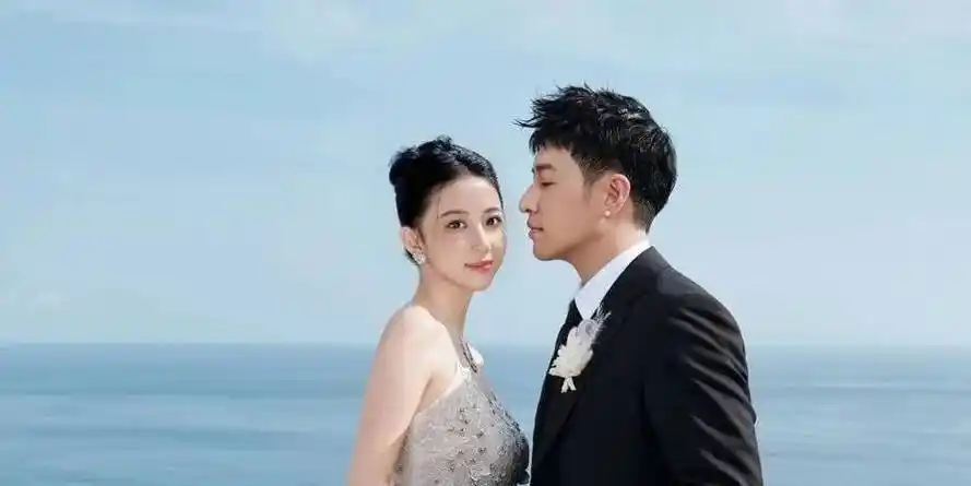 新娘数次落泪,王力宏献唱送祝福_照片_婚纱照_婷婷