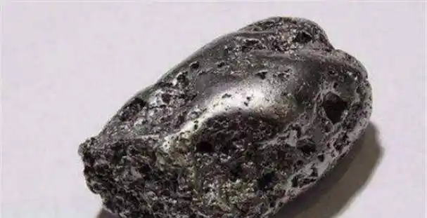 世界上最昂贵的"石头",1克价值2亿,秒杀黄金,捡到衣食无忧