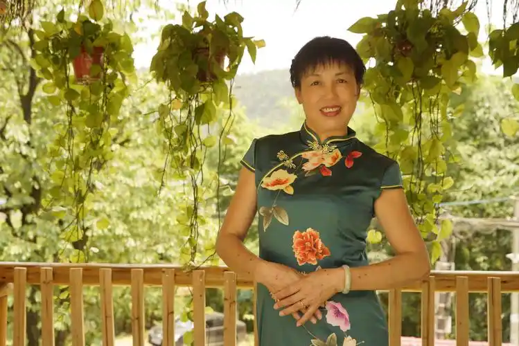 2019年5月24日老年大学摄影班旗袍秀