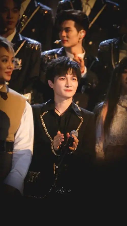 创造营总决赛##感谢周深 耳朵好了