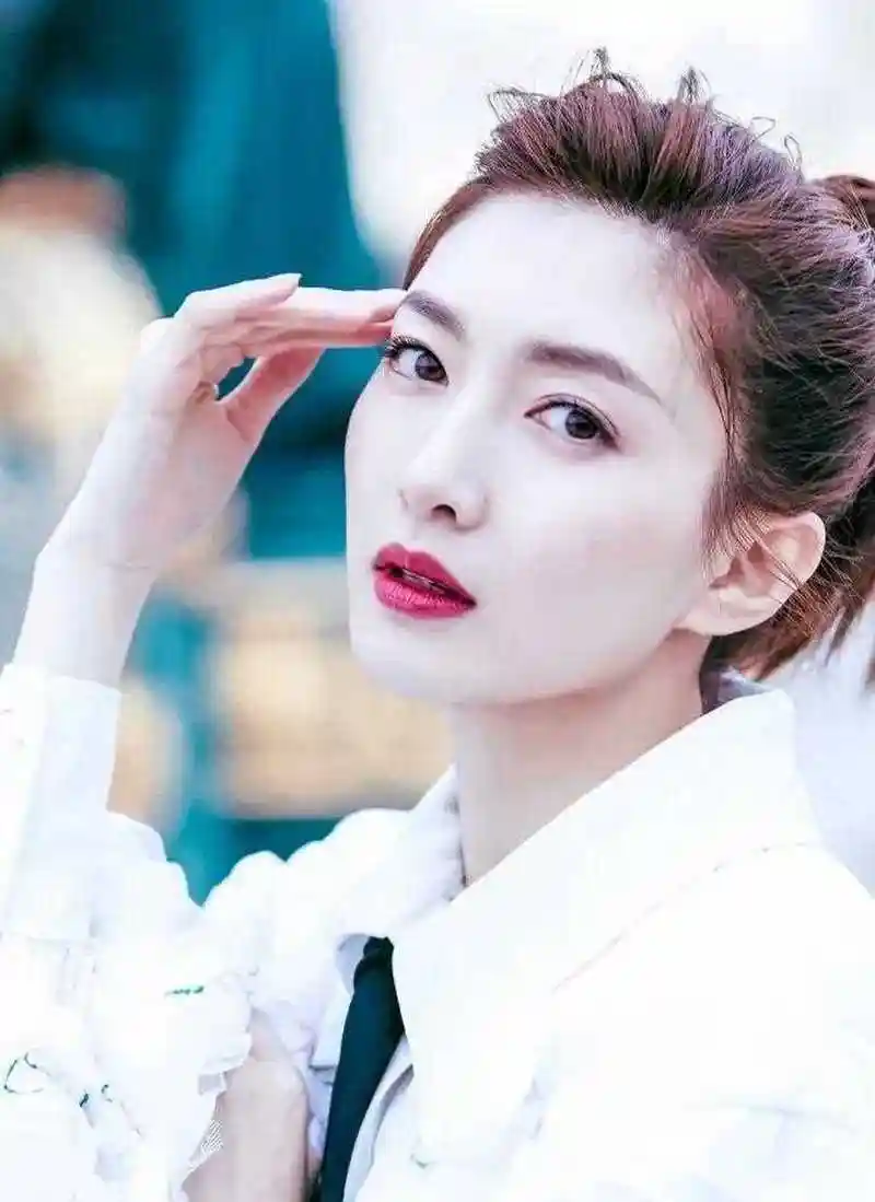 你为什么喜欢江疏影?