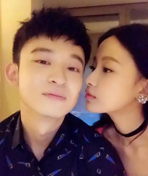 演员孙怡:在最好的年纪嫁给董子健,恩爱多年,婚礼还没办就散了_情人节