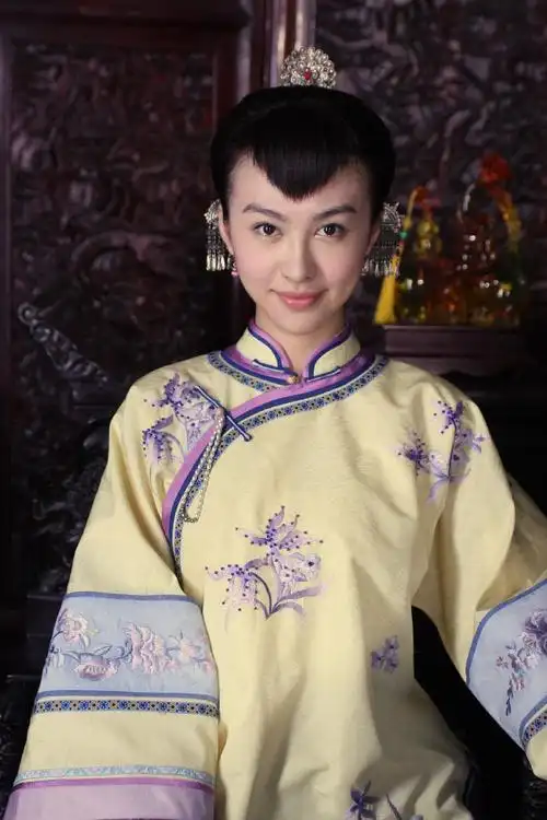 锁清秋-苏心禾-李菲儿饰