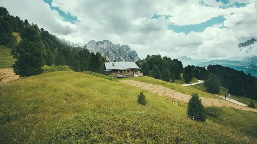 老房子的回忆图片高清桌面壁纸.