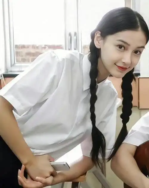 angelababy | 早期混血感 很有灵气|angelababy_新浪新闻