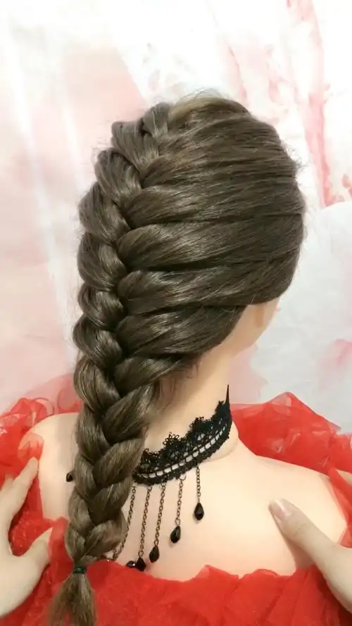 经典蜈蚣编发慢动作教程解说