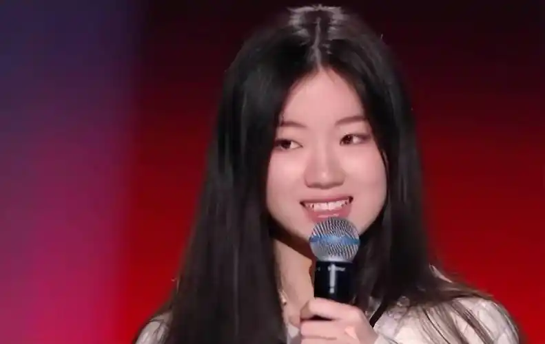 浙音专业第一,好声音冠军,单依纯的音乐天赋别人羡慕不来