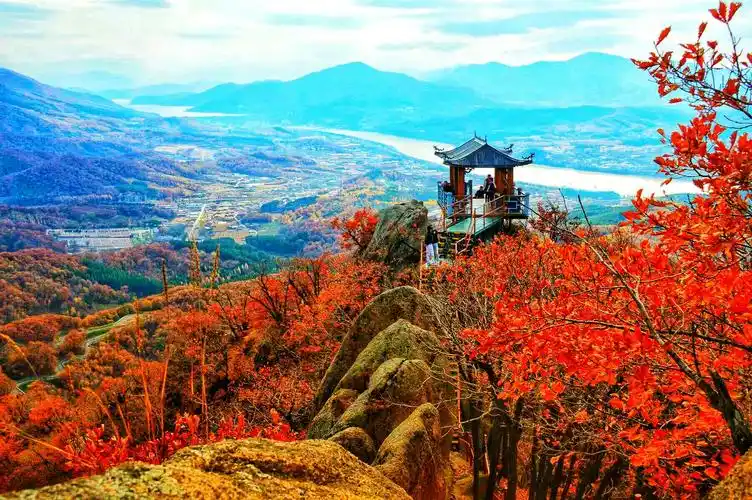 吉林朱雀山国家深林公园"秋意浓"