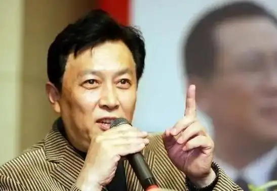 回顾71岁的唐国强曾经的伟人专业户走上了演员的另一条路