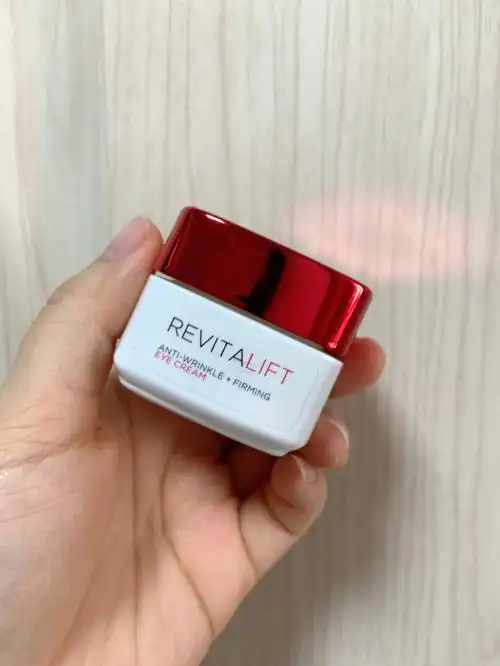 欧莱雅复颜抗皱眼霜