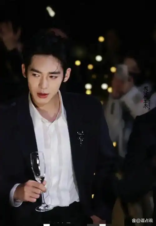 20大性感男神新鲜出炉,成毅19龚俊17刘学义16黄景瑜15肖战登顶