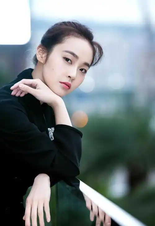 小清新张佳宁照片