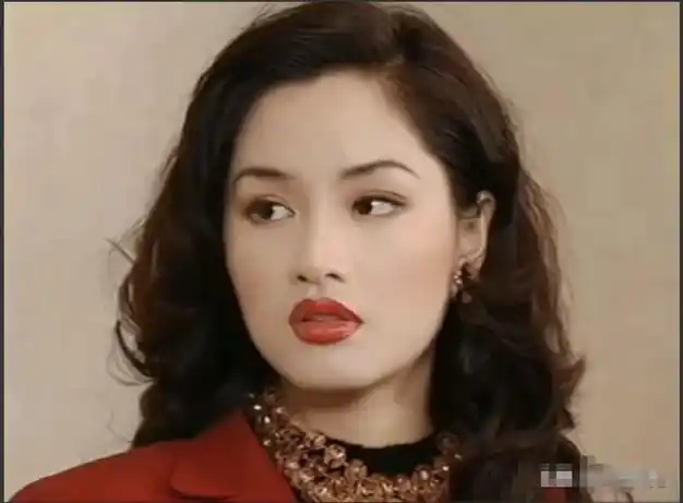 为什么52岁的瞿颖能上浪姐看完这组图你就知道了