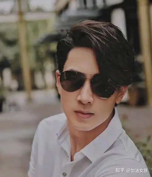 吴尊最帅的奶爸曾经的飞轮海门面担当你们喜欢吗