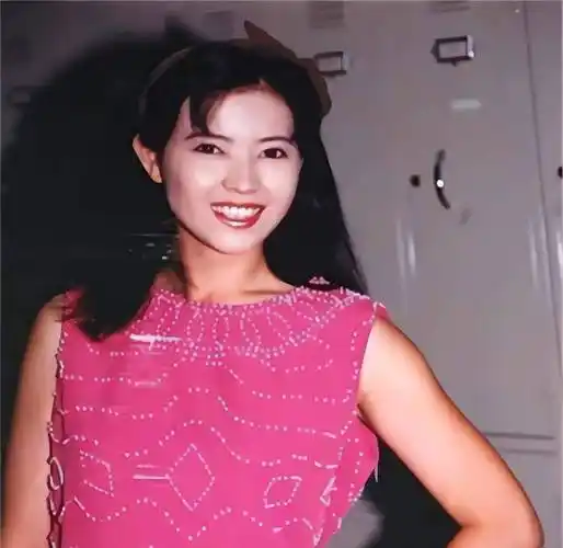 蓝洁瑛生前最后时光:去世前受多人帮助,生活并不潦倒_工作_中国香港