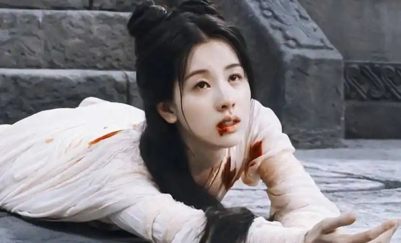 原创郭敬明有两把刷子若花千骨黑化这个造型陈都灵不会被骂这么惨