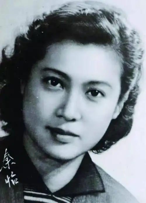 秦怡经历2段婚姻丈夫爱上亲妹儿子精神失常如今的她怎样了