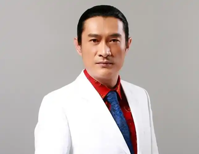 网传歌手黄安捐款50元,他晒出捐款截图,获一片好评,安哥好样的