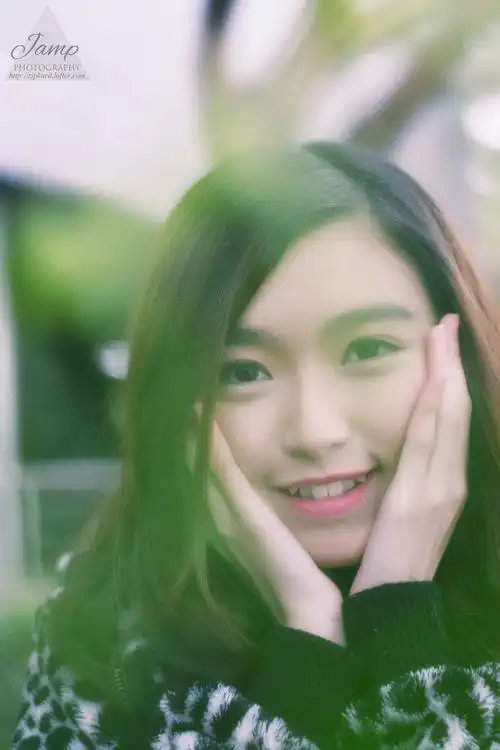 小虎牙的女生最可爱了 出镜:珊