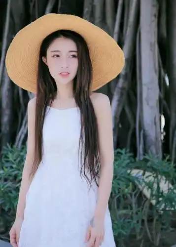 快手红人陈小硕个人生活照写真网主播红陈小硕最新微博图片套图