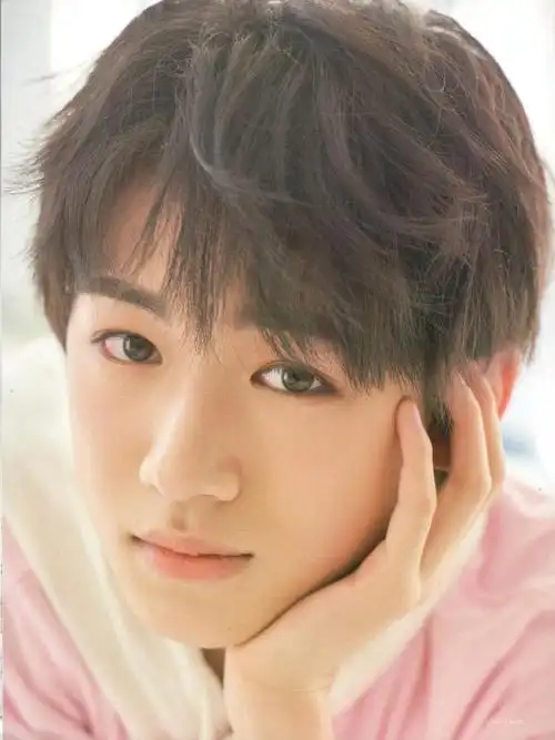 宋亚轩2020台历扫图存档