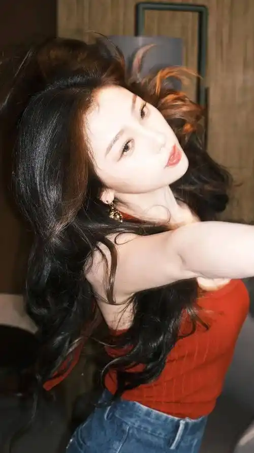 虞书欣高清写真壁纸_爱心_影响力_大奖