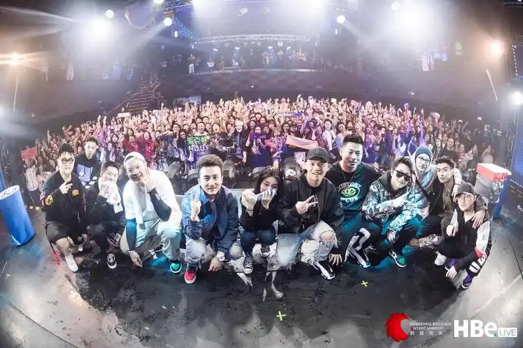 新说唱人气选手见面会收官战rapper们比分贝值飙歌狂欢