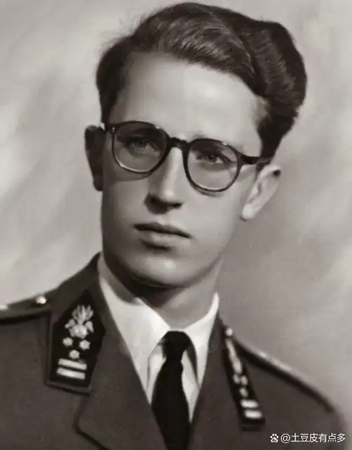 比利时的帅国王:许诺一生一世一双人,盛宠不孕妻33年不变心