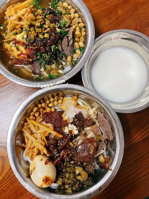 浅尝天山路新开的桂林米粉