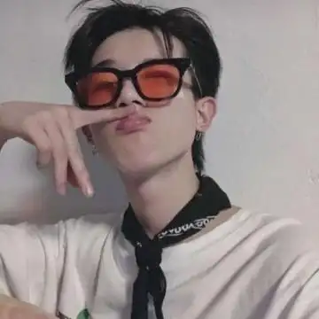 2020最新微信男生头像冷酷帅气 听妈妈的话晚点恋爱