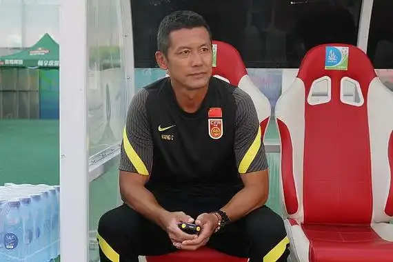 u17国足结束拉练今晨抵京 放假10天杨晨给队员留"作业"