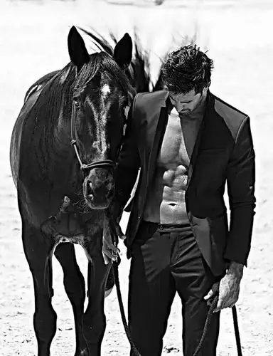 腹肌,人鱼线,请签收