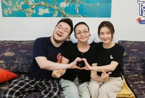 瞒了23年的宋丹丹女儿比巴图优秀好几倍如今已是华人骄傲