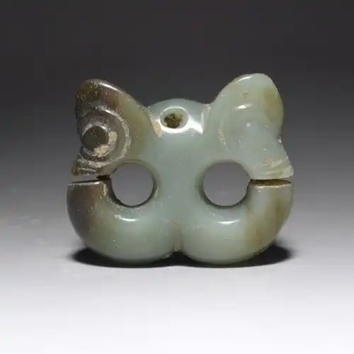 红山文化玉猪龙