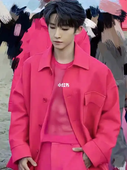 刘宇  #into1刘宇  #宝藏男孩视频cr:言武ray图c