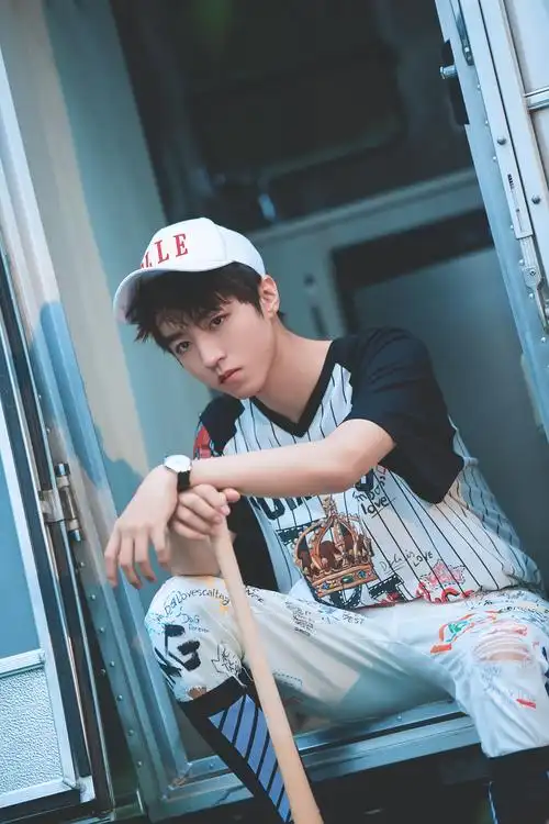 王俊凯# #tfboys王俊凯# #tfboys# cr 最酷的人cc